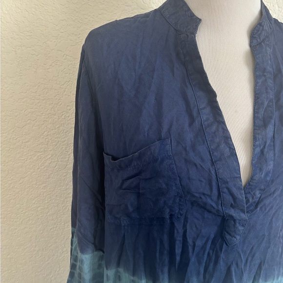 Chic Ombre Navy and Light Blue Women's Tunic - Picture 2 of 11